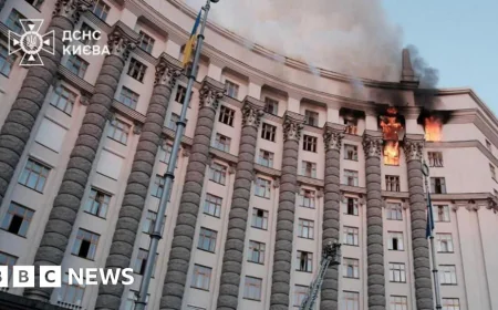 Russian air strikes get deadlier and bigger, hitting Ukraine's very heart